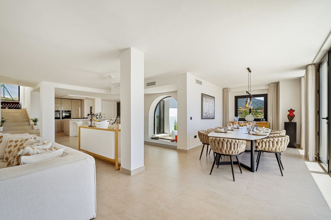 Villa in Puerto Banus, Marbella, Spain 3 - 17436862