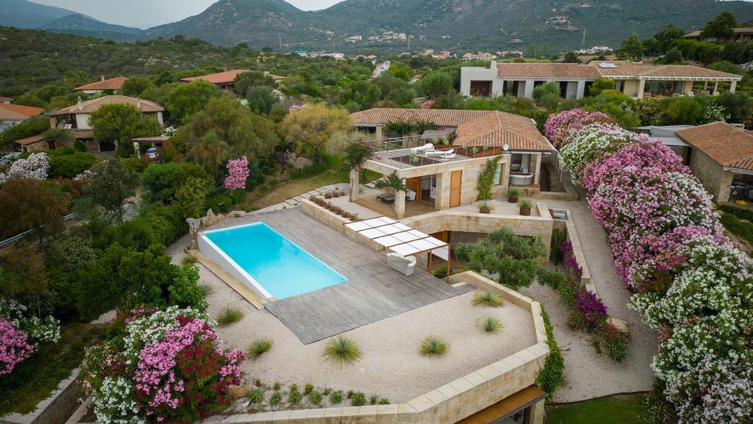 Villa in Puntaldia, Sardinia, Italy 4 - 17436618