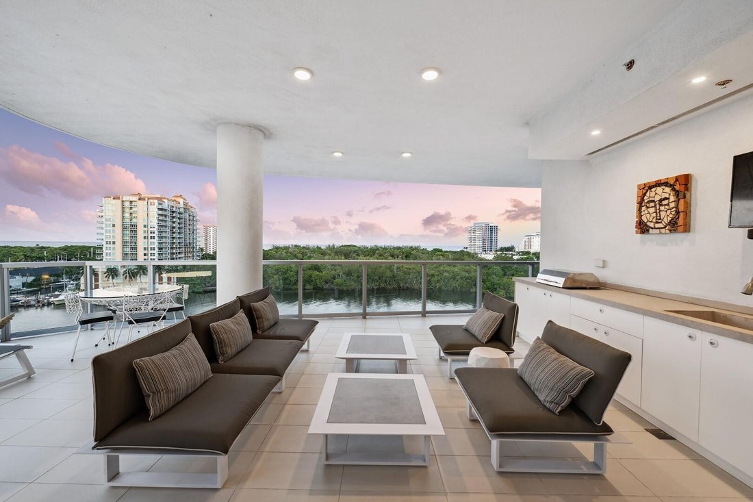 Condo in Fort Lauderdale, Florida, United States 2 - 16632553