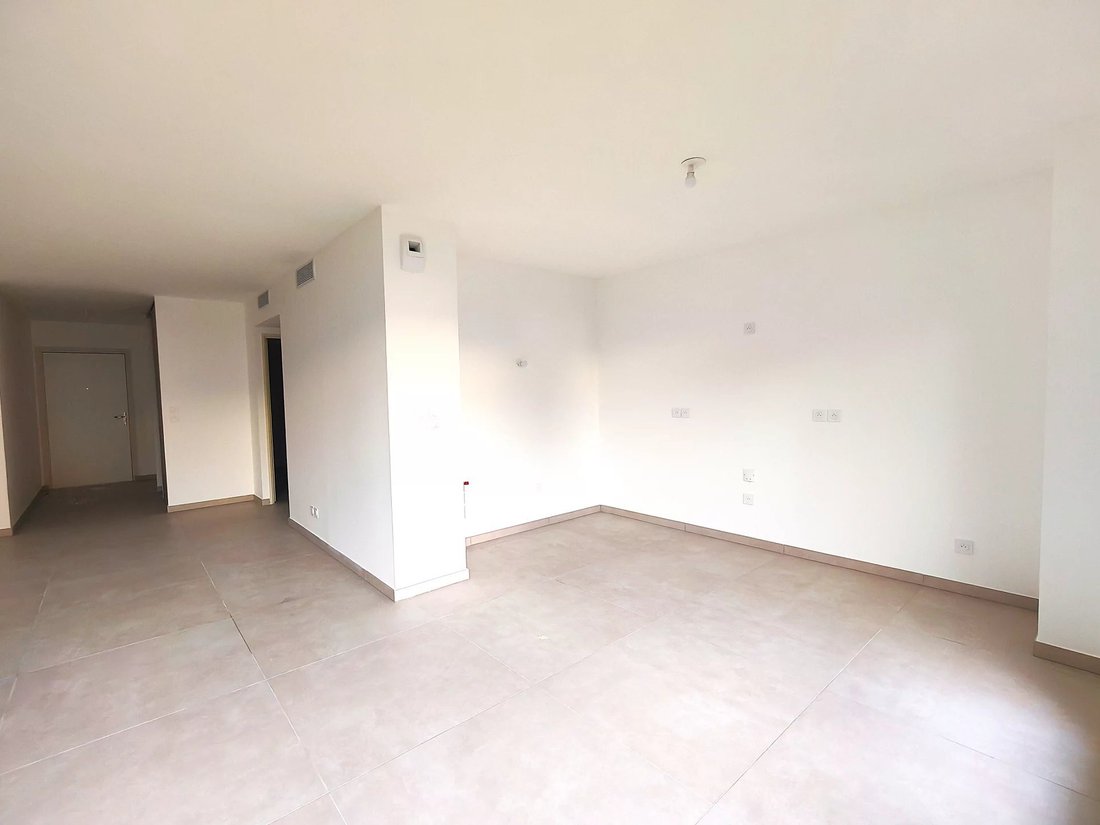 Apartment in Est-Repentance-Les Trois Bons Dieux, Aix-en-Provence, France 4 - 17436125
