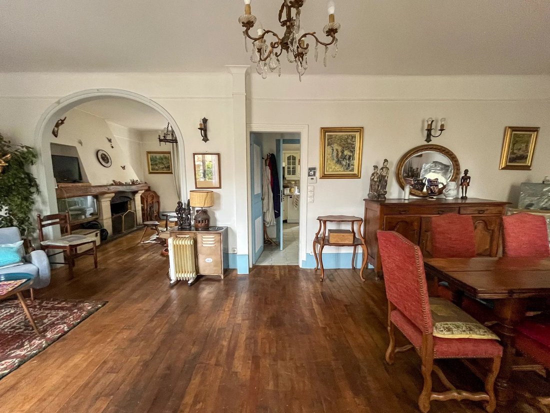 Estate in Chatrian, Le Raincy, France 4 - 17436417