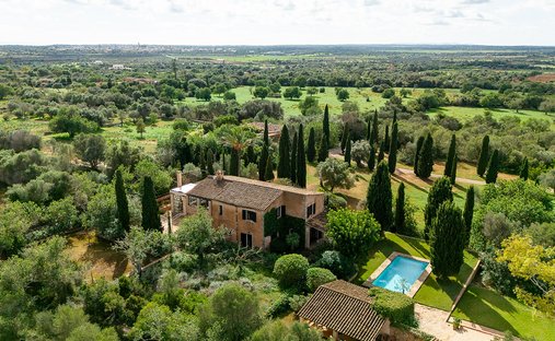 Finca in Santanyi, Balearic Islands, Spain 1