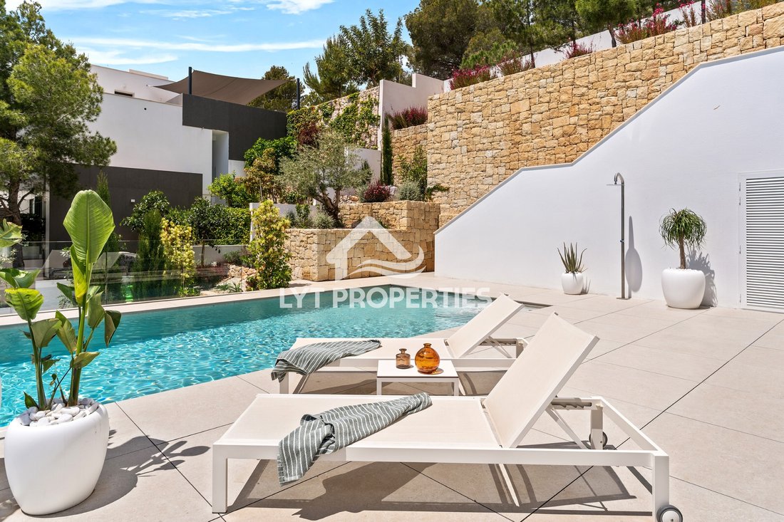 Villa in Altea, Valencian Community, Spain 2 - 17436679