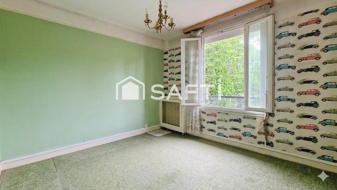 House in Arrondissement of Bobigny, Ile-de-France, France 3 - 17349418