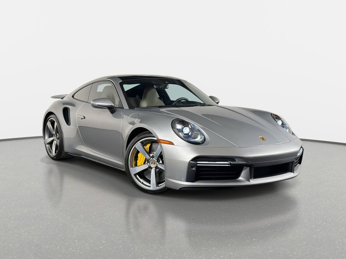 Coupe in Pompano Beach, FL, United States 1 - 17349268