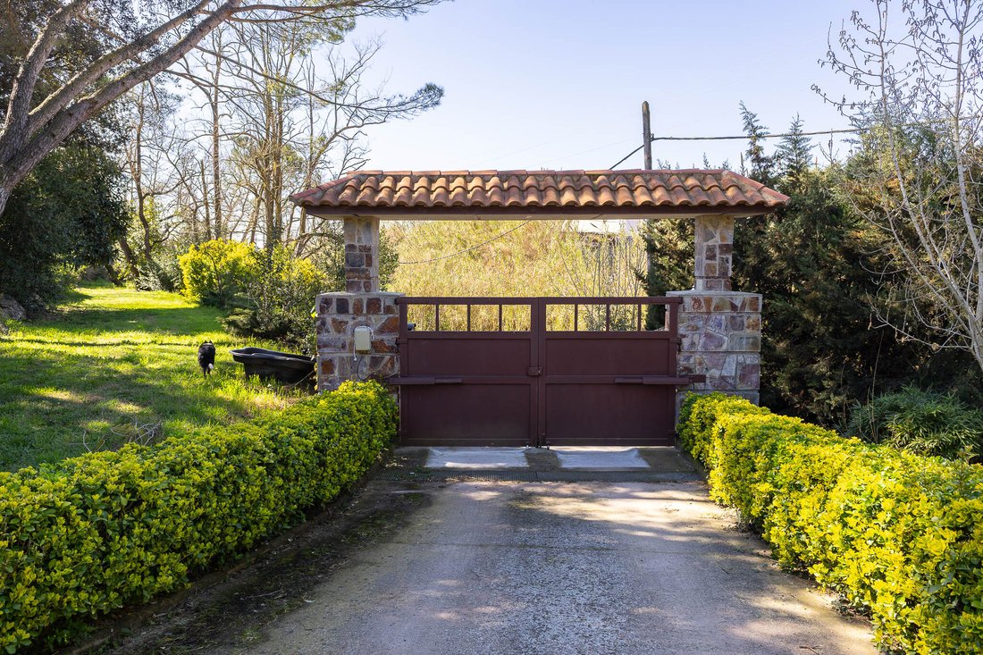 Villa in Caldes de Montbui, Catalonia, Spain 4 - 17438743
