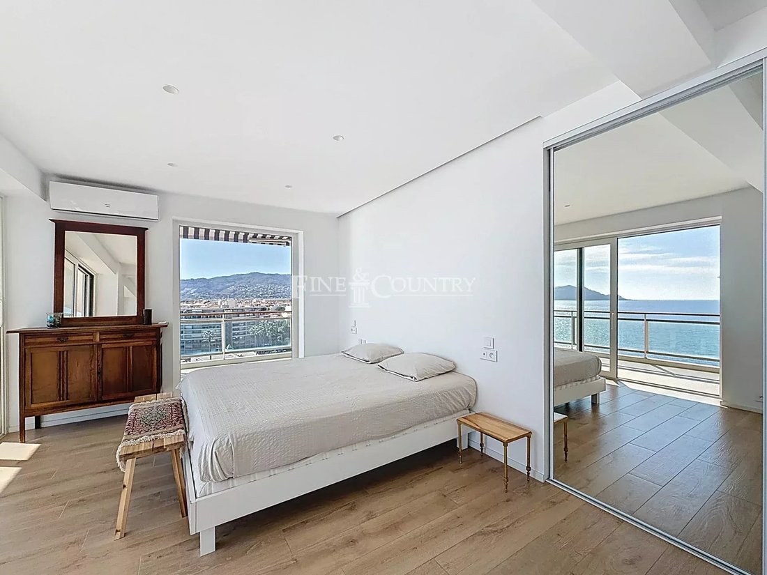 Apartment in Font de Veyre, Cannes, France 3 - 17435971