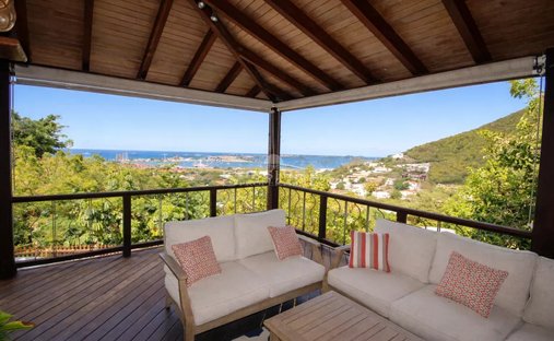 Villa in Cole Bay, Sint Maarten 1