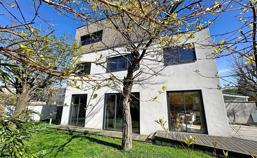 House in Henri Wallon, Bagneux, France 1