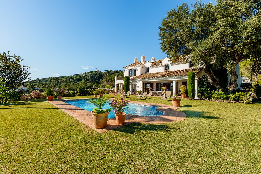 House in El Madroñal, Benahavis, Spain 5 - 15368492