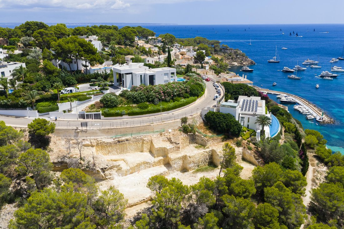 Land in Calvia, Balearic Islands, Spain 3 - 16026173