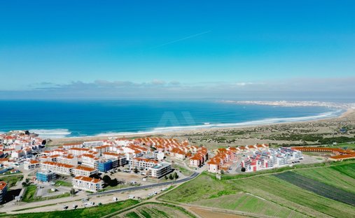 Apartment in Atouguia da Baleia, Leiria District, Portugal 1