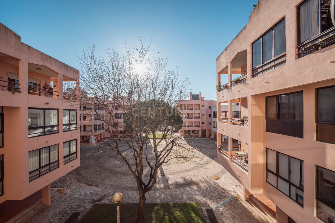 Apartment in Cascais e Estoril, Lisbon, Portugal 2 - 17439040