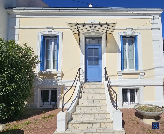 House in Nord Est Vallieres, Saint-Georges-de-Didonne, France 1 - 17362440