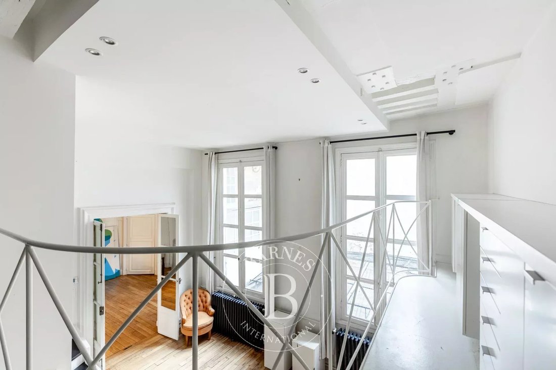 Apartment in Palais Royal, Paris 1er Arrondissement, Paris 5 - 17438645