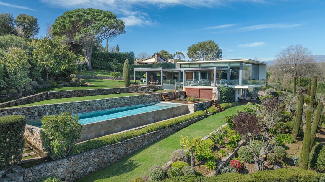 Villa in Vallée Verte-Issarts-Vignasses, Biot, France 1 - 17436407