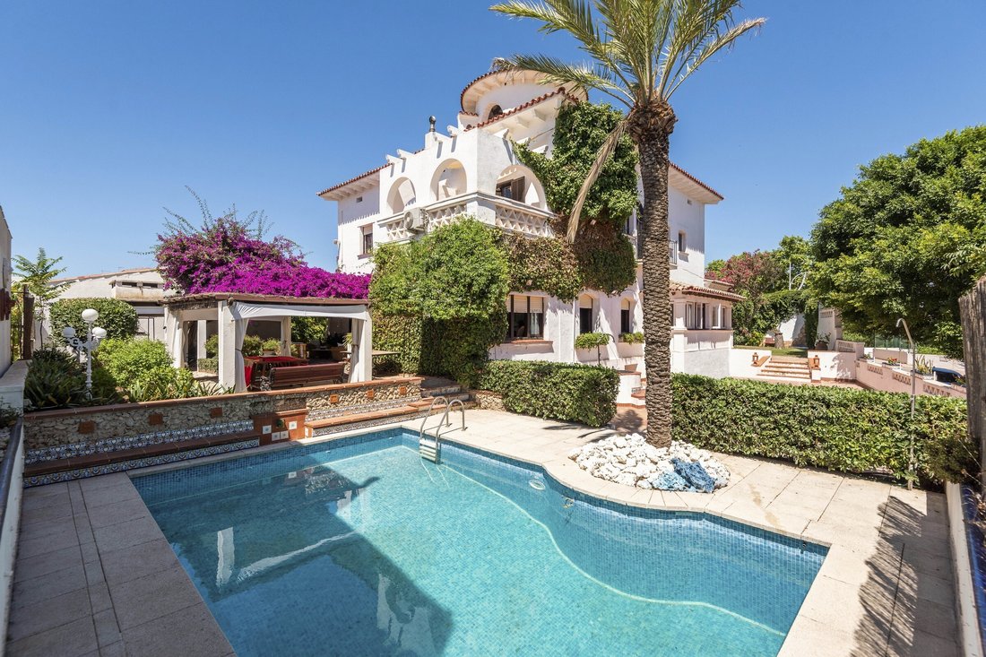 House in Maó / Mahón, Balearic Islands, Spain 1 - 12108310