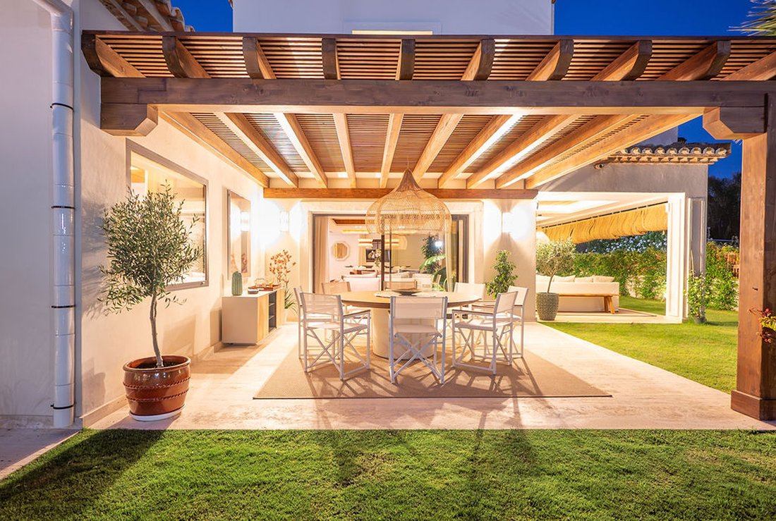 House in Atalaya-Isdabe, Estepona, Andalusia 3 - 16544787