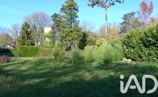 Land in Plateau de Cazes, Vaucresson, France 1
