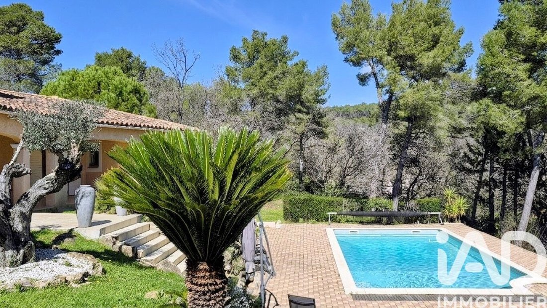 House in Vaugines-Les Faisses-Peyrard, Draguignan, France 3 - 17437543