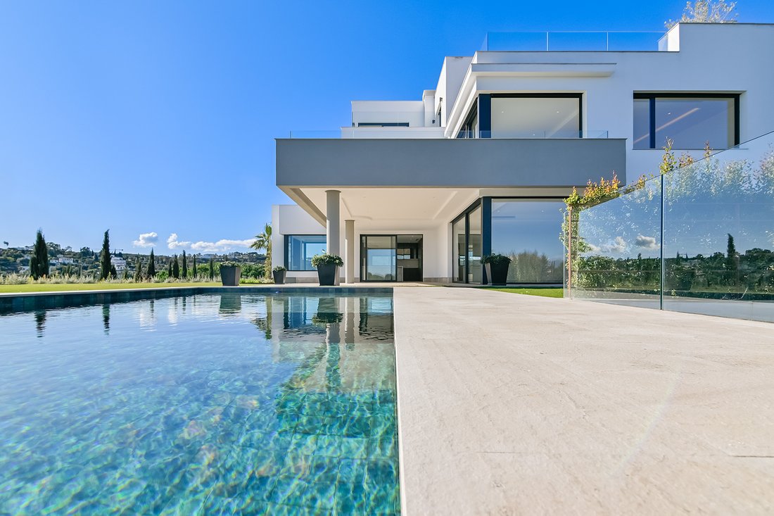 House in Sotogrande, San Roque, Andalusia 1 - 16844239