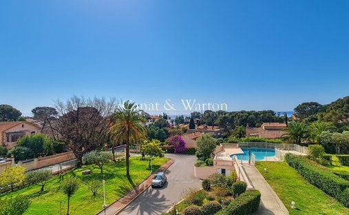 Appartamento a Altopiano Notre Dame Sud-Litorale-Beaurivage, Saint-Raphaël, Francia 1