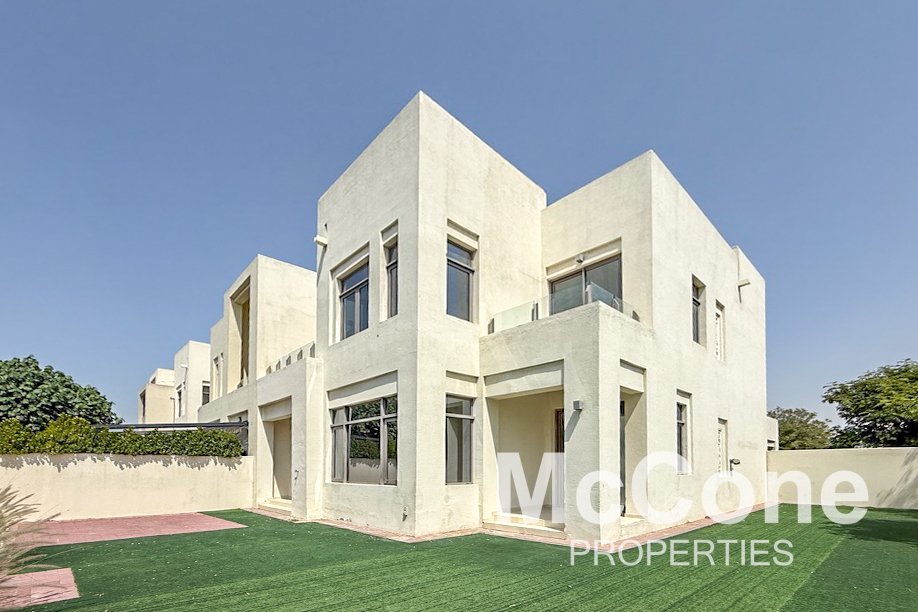 House in Reem, Dubai, United Arab Emirates 1 - 17436226