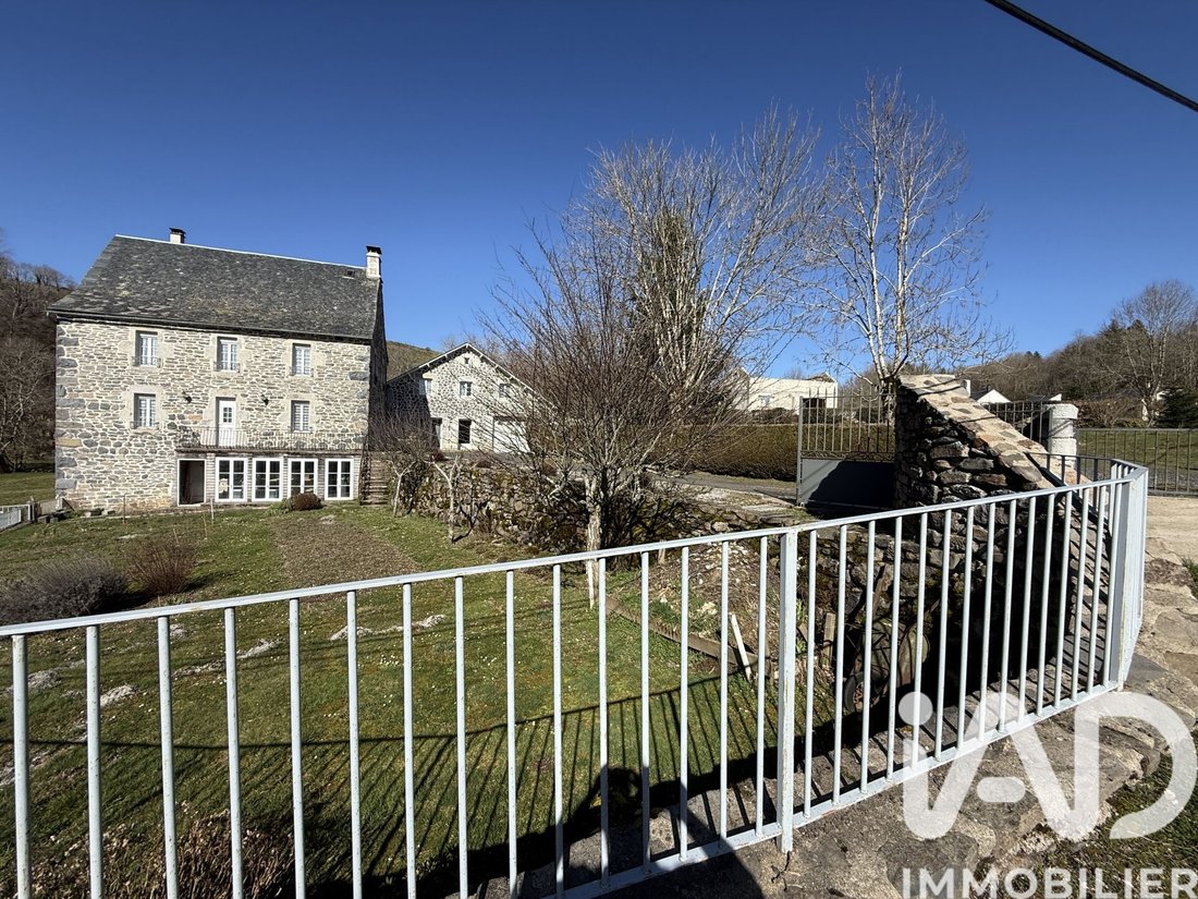 House in Laguiole, Occitania, France 2 - 17437539