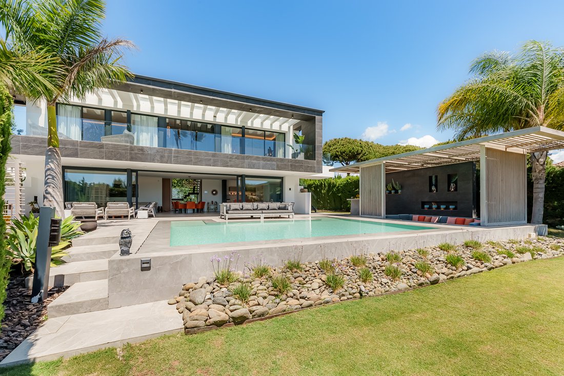 House in Nueva Andalucia, Marbella, Spain 2 - 15348840