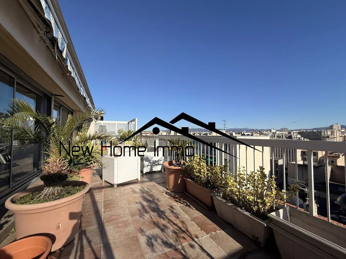 Apartment in Périer, 8e Arrondissement, Marseille 3 - 17352615
