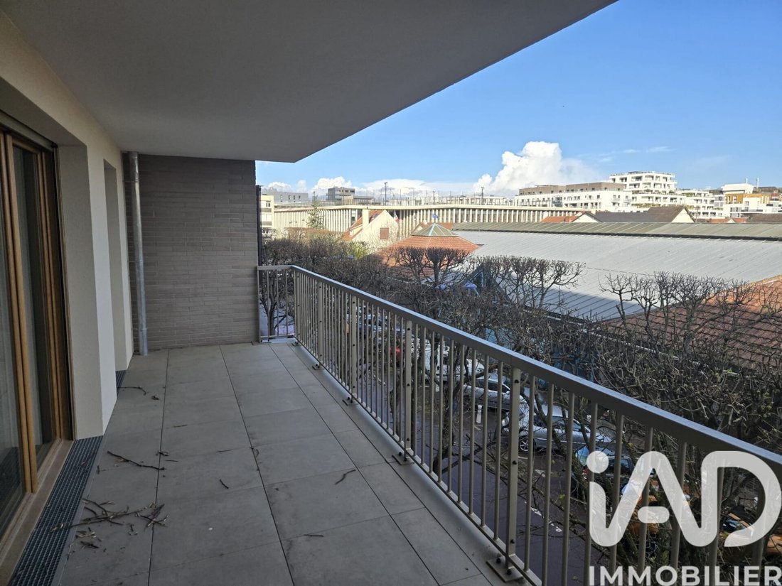 Apartment in Plateau-Mont Valérien, Rueil-Malmaison, France 1 - 17437518