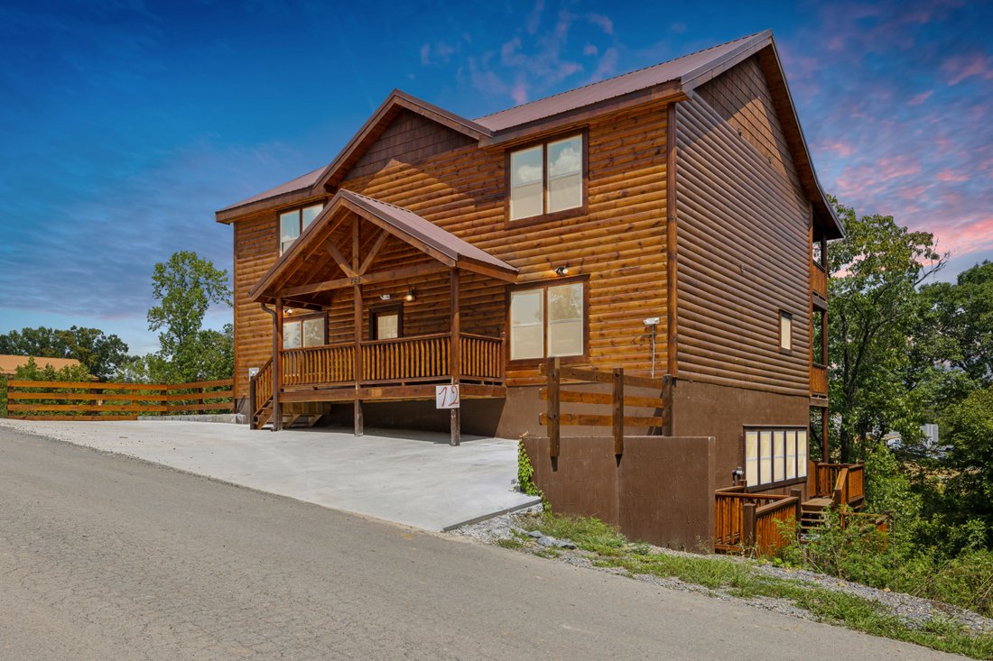 House in Sevierville, Tennessee, United States 1 - 17435939