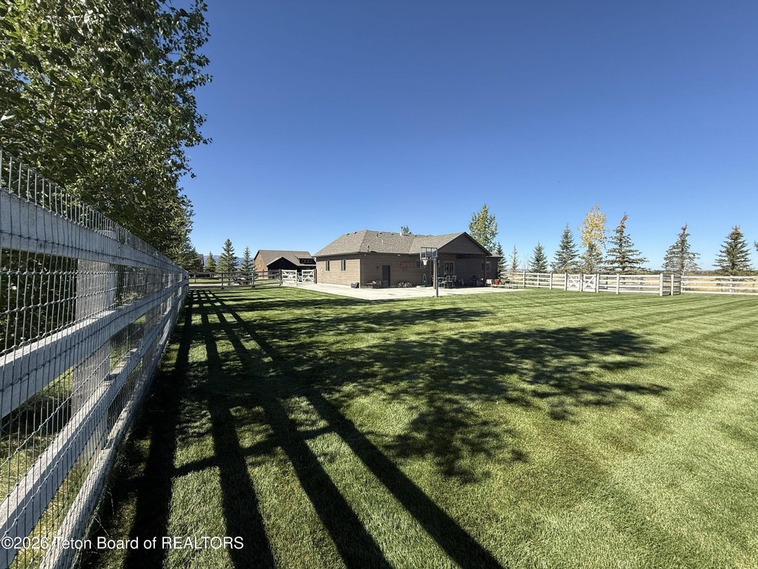 House in Driggs, Idaho, United States 2 - 17437331
