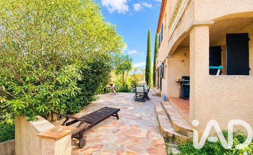 Haus in Les Issambres, Roquebrune-sur-Argens, Frankreich 1