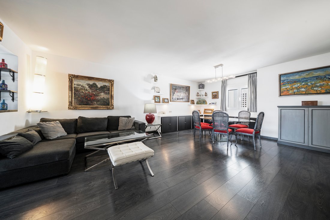 Apartment in Puerto Banus, Marbella, Spain 4 - 17246650