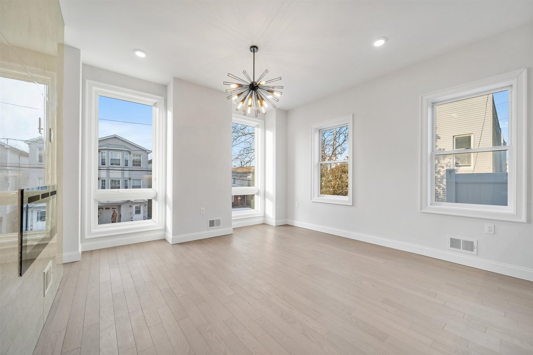 Condo in Jersey City, New Jersey, United States 4 - 17436462