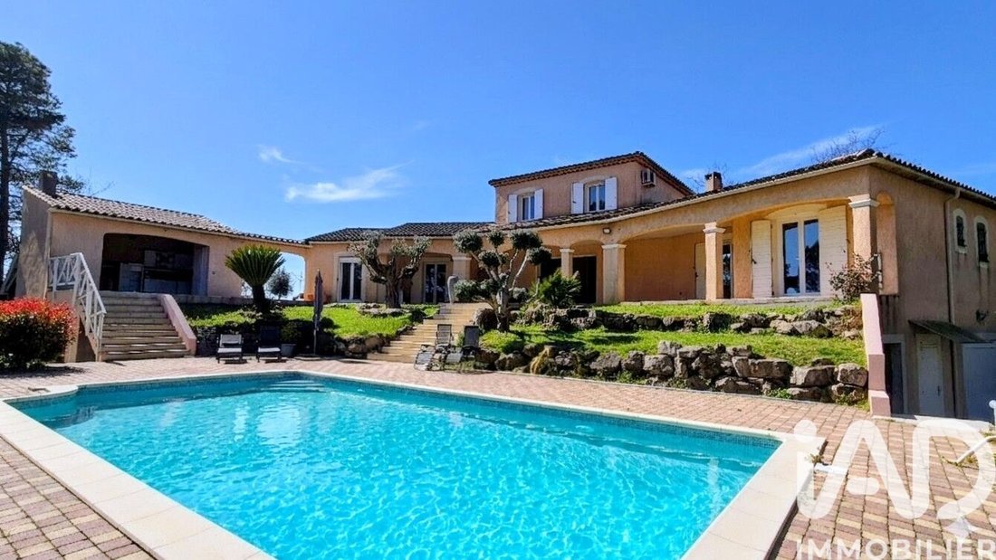 House in Vaugines-Les Faisses-Peyrard, Draguignan, France 1 - 17437543