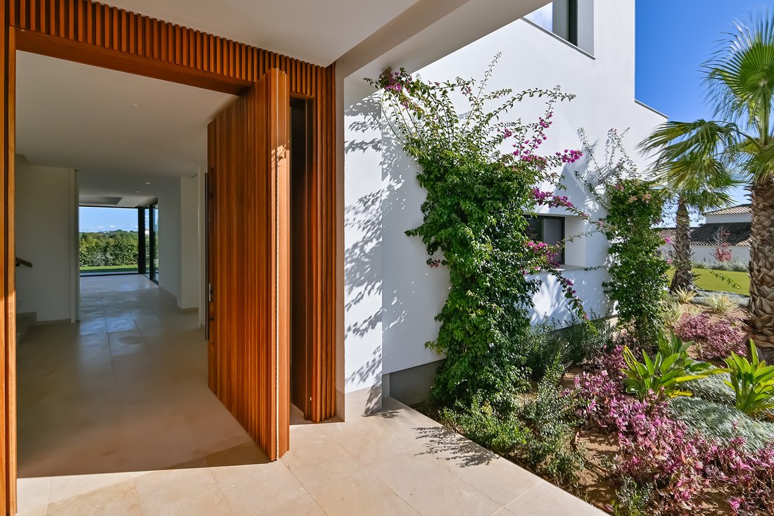 House in Sotogrande, San Roque, Andalusia 4 - 16844239