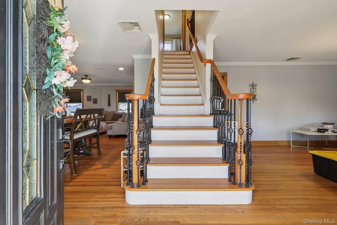House in Pearl River, New York, United States 5 - 17439466
