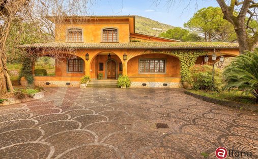 Villa a Castrocielo, Lazio, Italia 1
