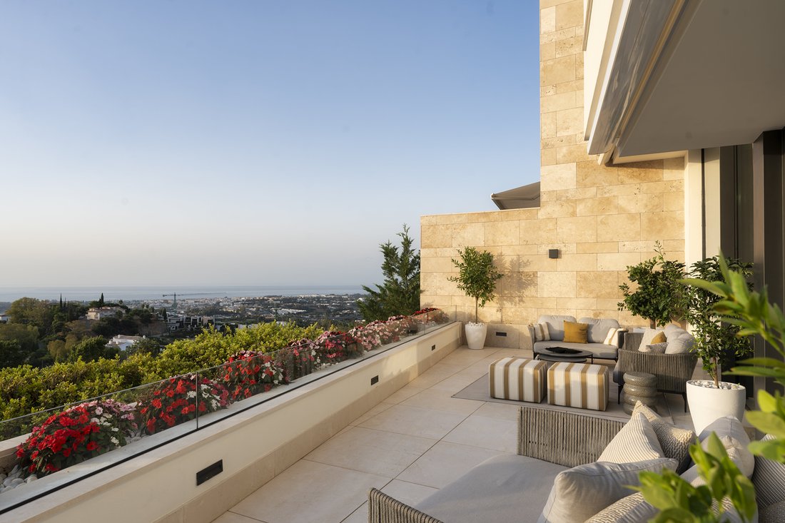 Apartment in La Quinta, Benahavis, Andalusia 3 - 16044806