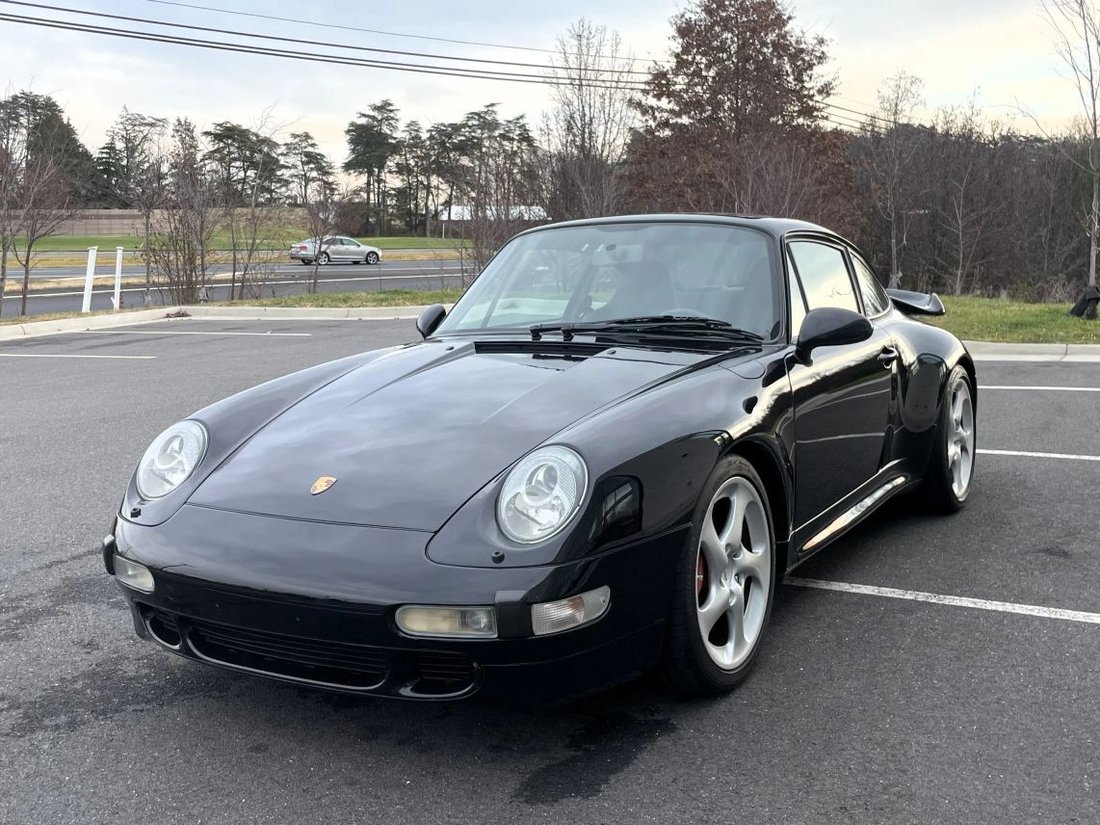 Coupe in Ashburn, VA, United States 4 - 17439243