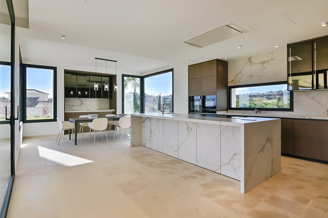 House in Sotogrande, San Roque, Andalusia 5 - 16844239