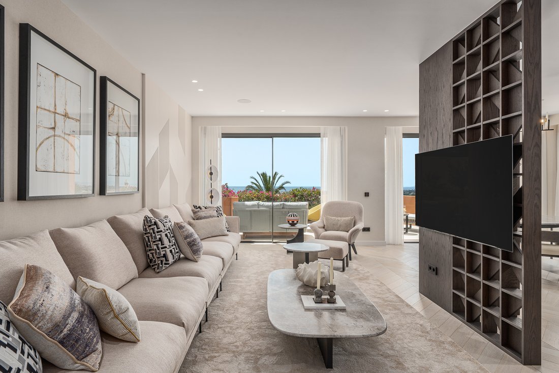 Apartment in Puerto Banus, Marbella, Spain 4 - 15751156