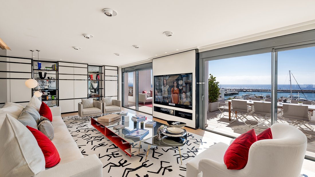 Apartment in Puerto Banus, Marbella, Spain 5 - 15930653