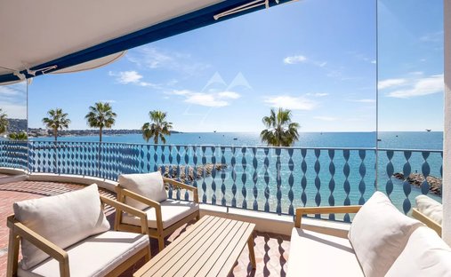 Apartment in Pont du Lys-Antibes les Pins, Antibes, France 1