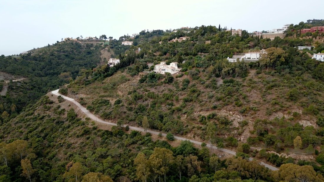Land in El Madroñal, Benahavis, Spain 2 - 15375193