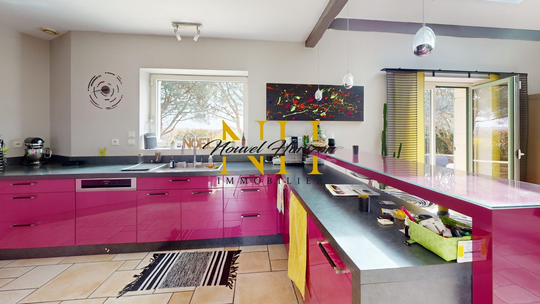 House in Saint-Joseph, Auvergne-Rhône-Alpes, France 4 - 17439896