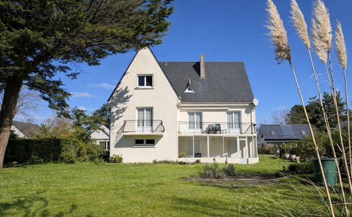 House in Mesquer, Pays de la Loire, France 1
