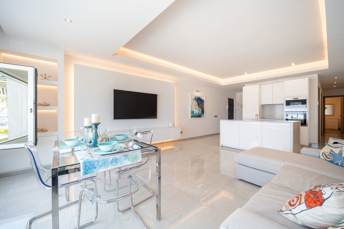 Apartment in Puerto Banus, Marbella, Spain 5 - 15879666